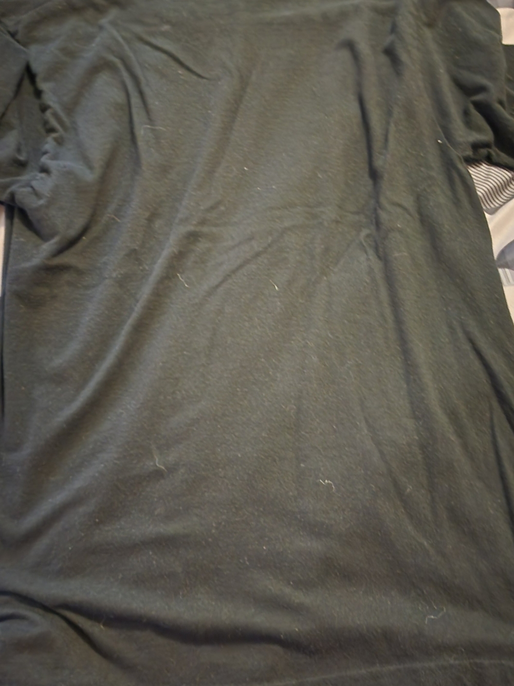 Aeropostale Men's Black Short-Sleeve Tee